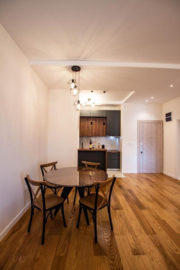 Follow The Sun - 4 Person Apartment Bar Εξωτερικό φωτογραφία