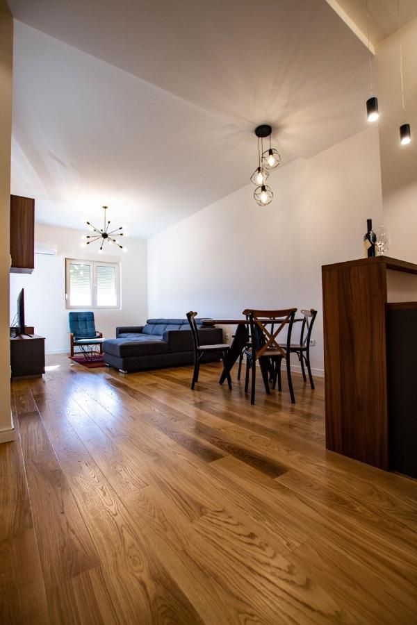 Follow The Sun - 4 Person Apartment Bar Εξωτερικό φωτογραφία