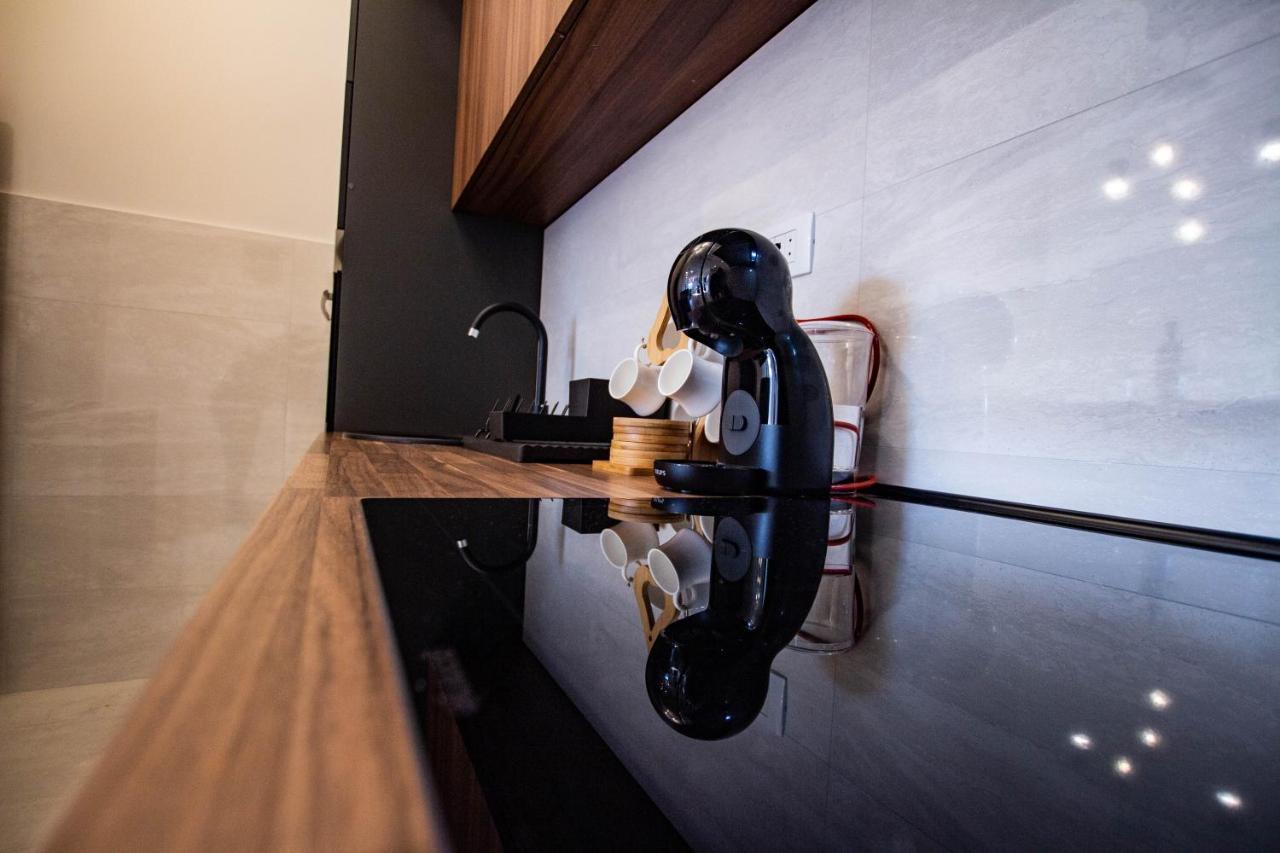Follow The Sun - 4 Person Apartment Bar Εξωτερικό φωτογραφία