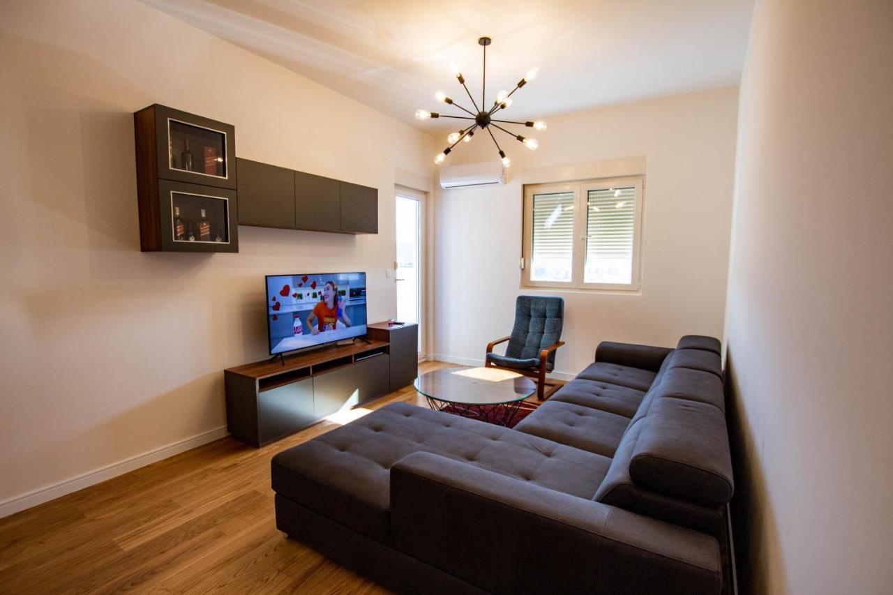 Follow The Sun - 4 Person Apartment Bar Εξωτερικό φωτογραφία
