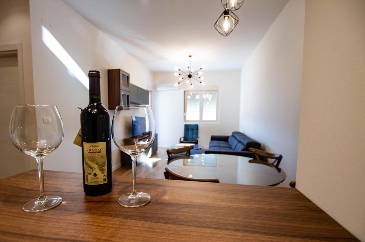 Follow The Sun - 4 Person Apartment Bar Εξωτερικό φωτογραφία
