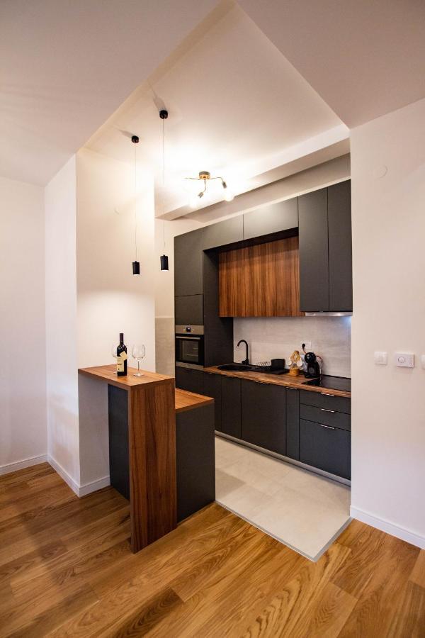 Follow The Sun - 4 Person Apartment Bar Εξωτερικό φωτογραφία